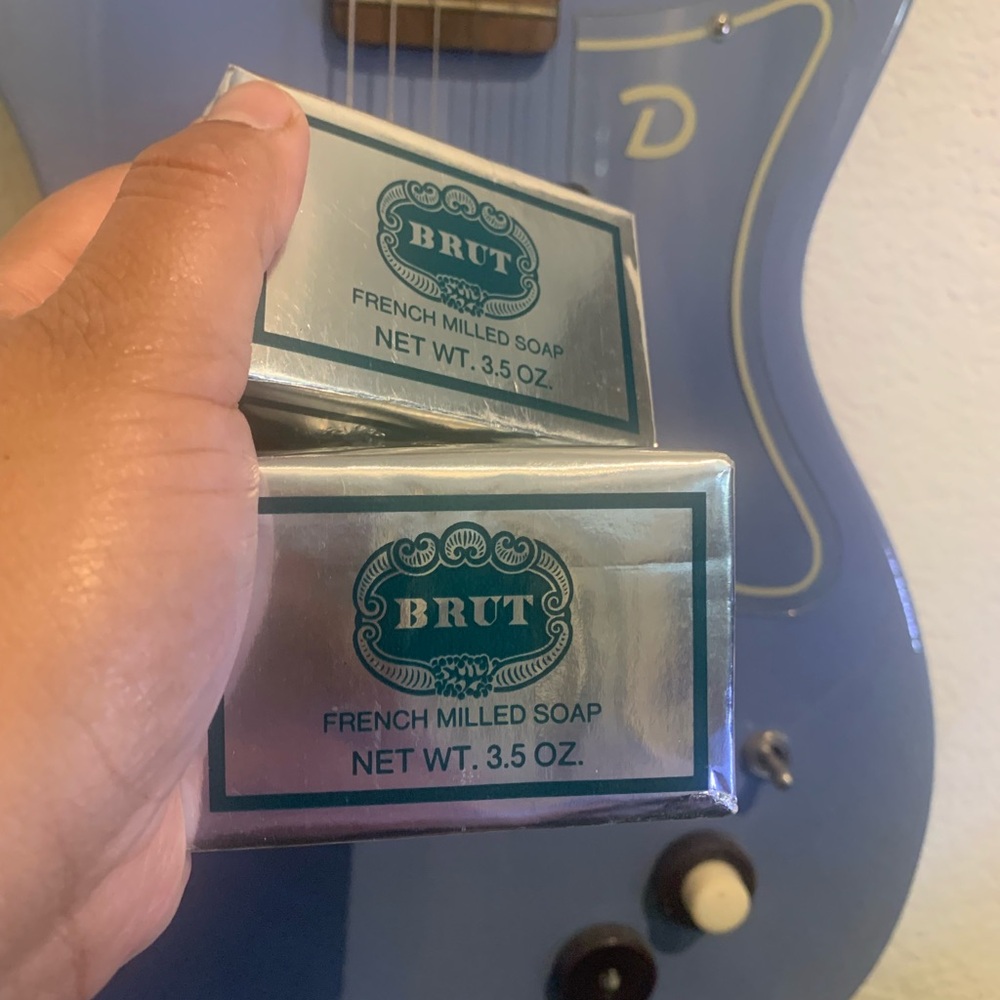 Vintage Brut French Milled Soap 3.5 oz